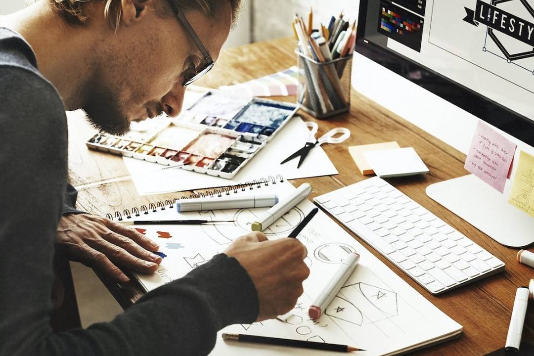 نوآوری‌های دیجیتال در استودیو طراحی و گرافیک گیلار